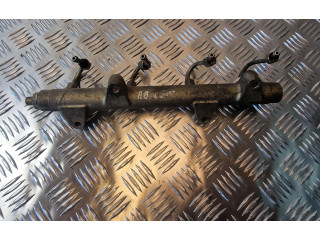 Vstřikovací lišta 057130089C Audi A8 S8 D3 4E