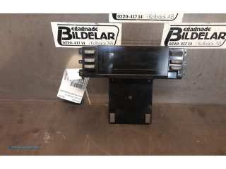 Дисплей    36001867   Volvo V70