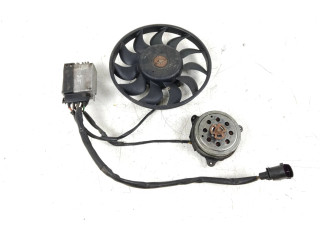 Вентилятор радиатора     4F0959501A    Audi A6 S6 C6 4F 
