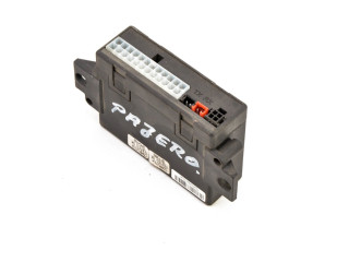 Блок управления впрыском N15738, V32193C Mitsubishi Pajero Pinin