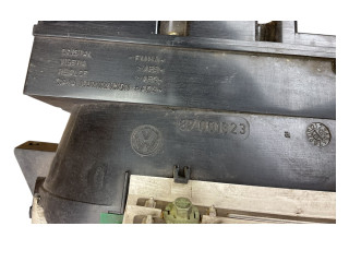 Панель приборов 87001323 Volkswagen Golf III