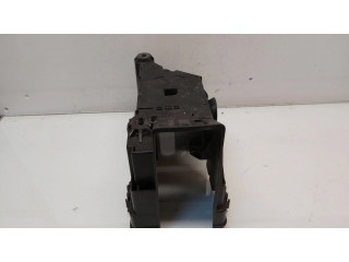 Pojistková skříňka Chevrolet Captiva 2012