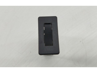 Řídící jednotka Renault 19 1992