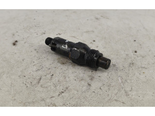 Форсунка LCR6734303G    Peugeot 406  DHX (XUD9TE) 