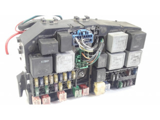 Блок предохранителей 1S7T14A481AA Ford Mondeo Mk III