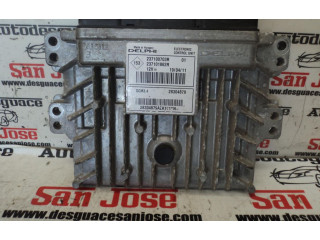 Řídící jednotka 237100703R Renault Sandero I 2011