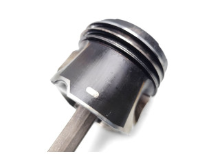  Поршень с шатуном D5204T2 D5204T2  Volvo V70  