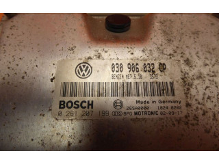 Блок управления двигателя 030906032, 0261207199 Volkswagen Lupo