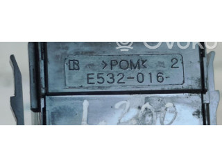 Ручка стеклоочистителей Mitsubishi L200 2006 - 2014 года E532016