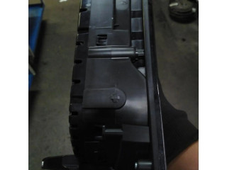 Панель приборов    Lancia Ypsilon       