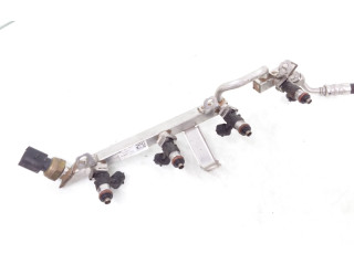 Комплект форсунок 03C906039, 0280158815    Volkswagen PASSAT B7 для бензинового двигателя  1.4