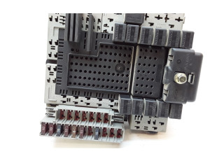 Блок предохранителей 9494343, 9494509 Volvo S80