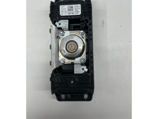 Pojistková skříňka Надувная подушка для пассажира 8W0880204D Audi RS5 2019