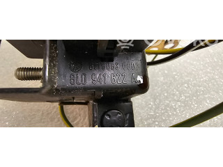 Блок предохранителей 8L0941822A, 696083000 Audi A3 S3 8L