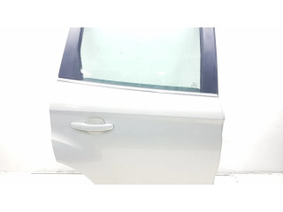 Задняя дверь