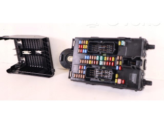 Блок предохранителей 32209198 Volvo XC90