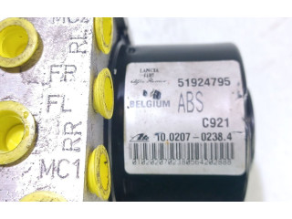 Блок АБС 95525980, 51924795 Opel Combo D 2011 - 2017 года