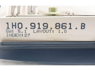 Панель приборов 1H0919861B, 6160633104   Volkswagen Golf III       