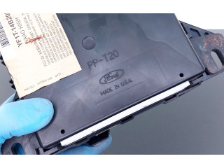 Блок предохранителей YF1T14A067AG, VF1T14B205CE Mercury Sable IV