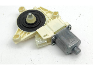 Генератор A2469065200, 933866101 Infiniti Q30