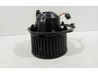 Вентилятор печки       Volkswagen Caddy