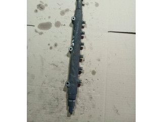 Топливная рампа 30622085, 0445215015   Volvo XC90  