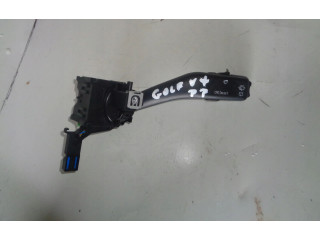 Ручка стеклоочистителей 1K0953519A Volkswagen Golf Plus