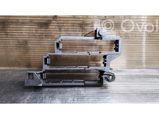 Другая деталь салона