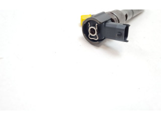 Форсунка 338002A900, 0445110320    KIA Ceed   