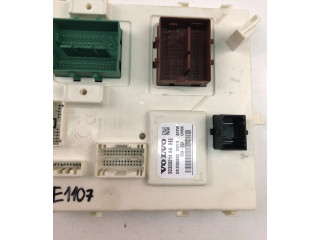 Блок комфорта 32320214AA Volvo XC40