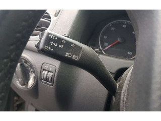 Кнопки рулевого колеса    Volkswagen Golf Plus