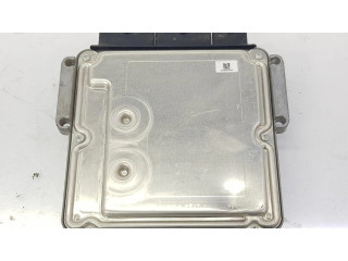 Блок управления двигателя 237102213R, 237104128R Dacia Logan I