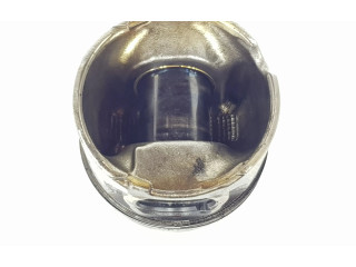  Поршень с шатуном  PISTON204DTA, 204DTA  Land Rover Range Rover Velar  