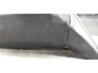 Zpětné zrcátko Nissan Bluebird 1989