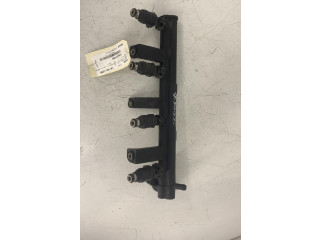 Топливная рампа Citroen Xsara для двигателя XU7JP4_LFY