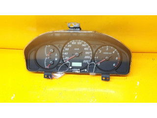 Панель приборов WHCB16C Mazda Premacy