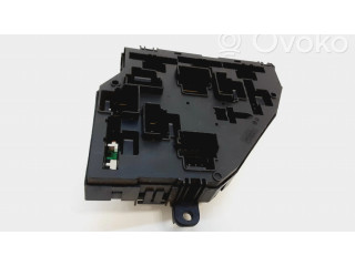 Pojistková skříňka 9210857 BMW 5 GT F07 2010