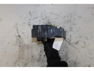 Блок предохранителей    Jeep Renegade    