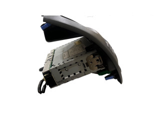 Поршень Радио/ проигрыватель CD/DVD / навигация  861200H010, W53811  Peugeot 107  