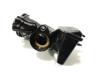 Деталь (детали) канала забора воздуха