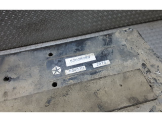 Интеркулер  52028089   Jeep Cherokee 2.5