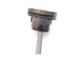 Поршень с шатуном G3LA G3LA Hyundai i10