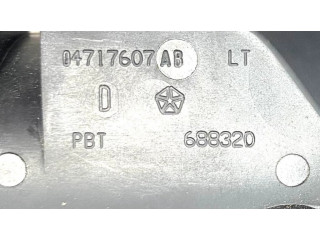 Электрический двигатель для открытия форточки в кузове