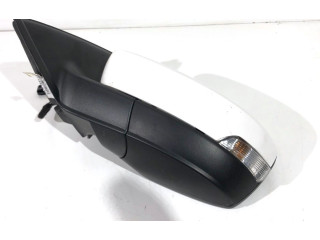 Зеркало электрическое Skoda Fabia Mk3 (NJ) 2015 - 2021 года