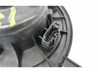 Вентилятор печки 1K1819015 Volkswagen Caddy