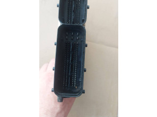 Řídící jednotka 03G906016HN, 1039S10847 Volkswagen Caddy 2006