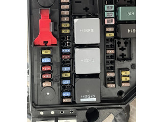 Блок предохранителей 31473880 Volvo XC40