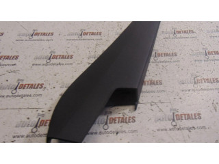 Другая деталь салона