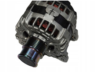 Генератор 04C903023L Audi Q3 F3
