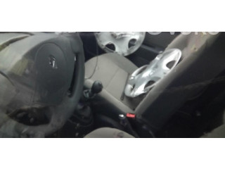 Блок управления двигателя 8201076738 Renault Twingo II